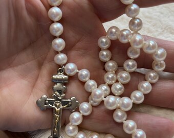 Vintage Crucifix Pearl Necklace