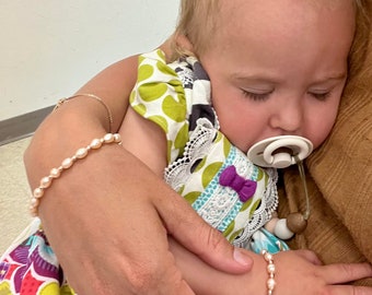 Mother Daughter Matching Pearl Bracelets