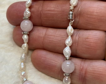 Soft Pink Quarts and Rice Pearl Bracelet