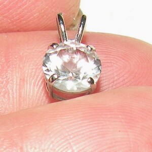 2.35ct 14kt White Sapphire Pendant image 2