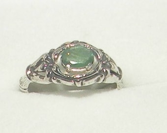 Unique Emerald Ring