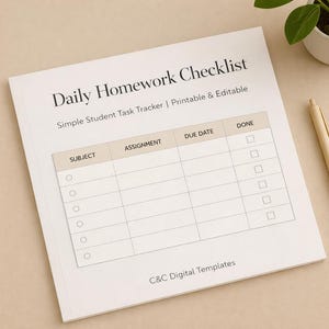 Puede incluir: Una lista de verificación diaria de tareas escolares blanca con un rastreador de tareas simple para estudiantes, imprimible y editable. La lista de verificación incluye secciones para el tema, la tarea, la fecha de vencimiento y una casilla de verificación de finalizado. También se ve un bolígrafo beige y una pequeña planta en maceta.