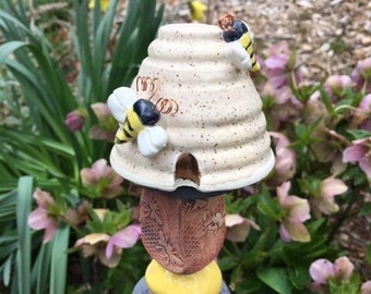 Honey Bee Garden Totem