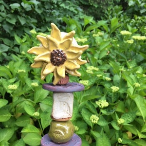 Sunflower Garden Totem