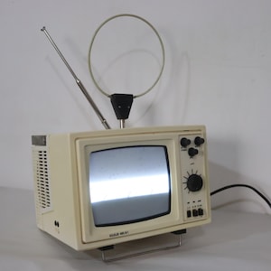 1960s vintage portable television - Etsy 日本