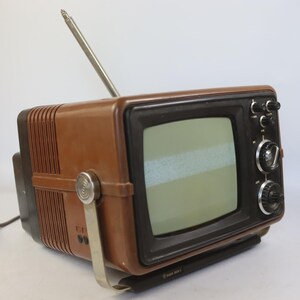 Vintage Soviet Portable TV Silelis 402D-1 - Black & White Retro Television Shilyalis - USSR Lithuania