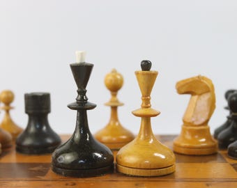 Vintage Soviet Chess Set, USSR Wooden Valday Chess, Nobel Style Chess, moscow Folding Board, 1960s Strategy Game