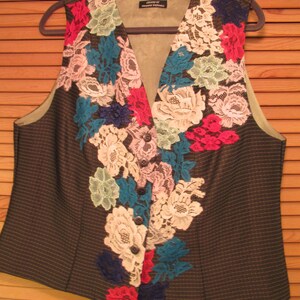 Jacquard Vest: Dark Green Lace Flowers, French Seams (Size 2X)