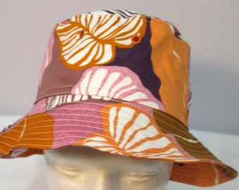 Orange bucket hat, cotton w/brown and orange leaves , linned with pink cotton with colored polka dots, size M,ready to ship