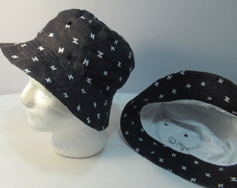 Black bucket hat, cotton canva with white tiny print, linned with cotton, size L, ready to ship