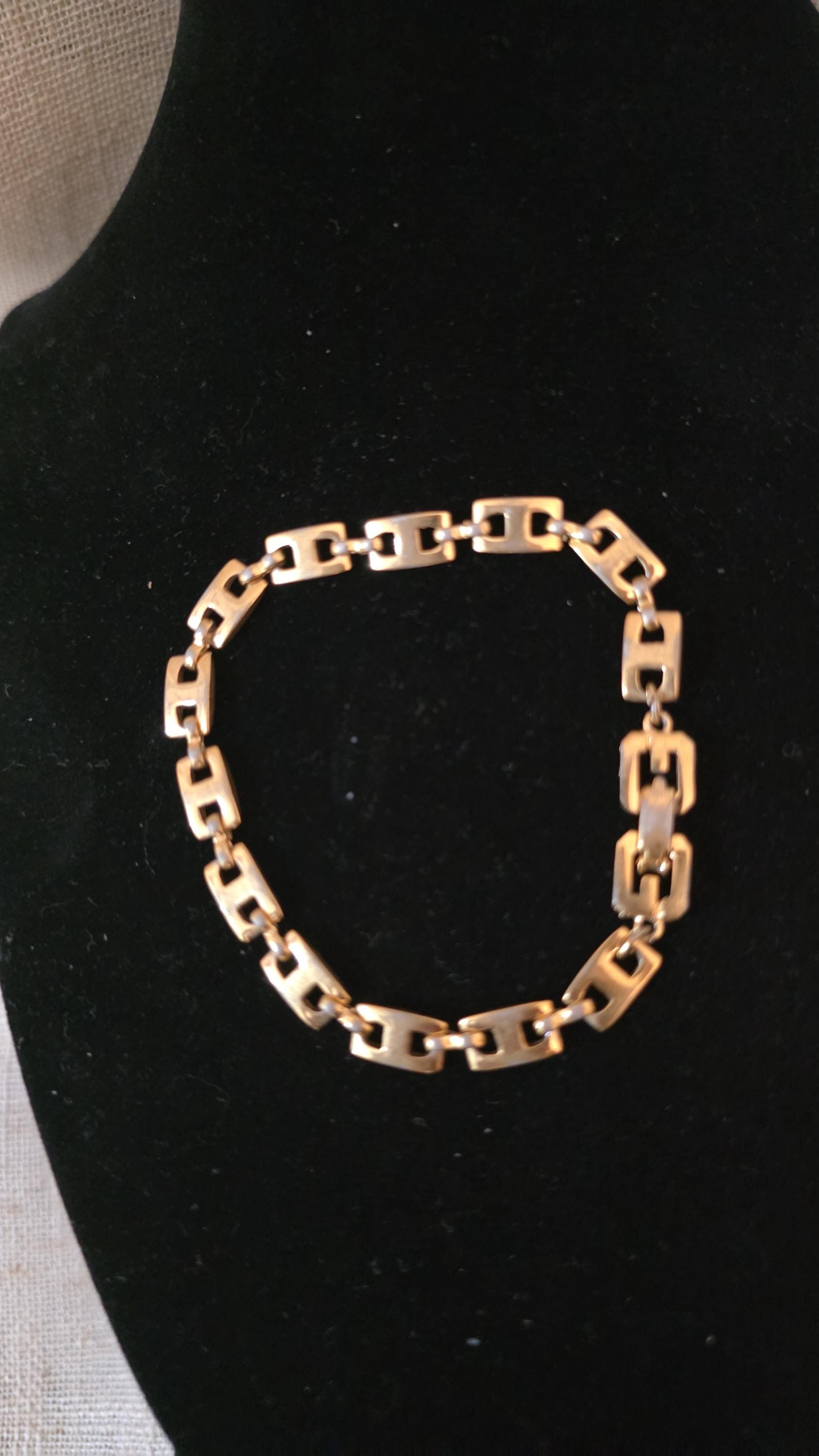 Givenchy gold bracelet - Etsy 日本