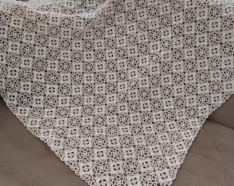 El Yapımı Örtü Tığ İşi Örtü Dantel Kare Masa Örtüsü (135x135cm)