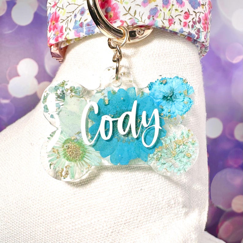 Personalisierte Blumen Hundeknochen ID Tag: Echte gepresste Blumen Bild 7