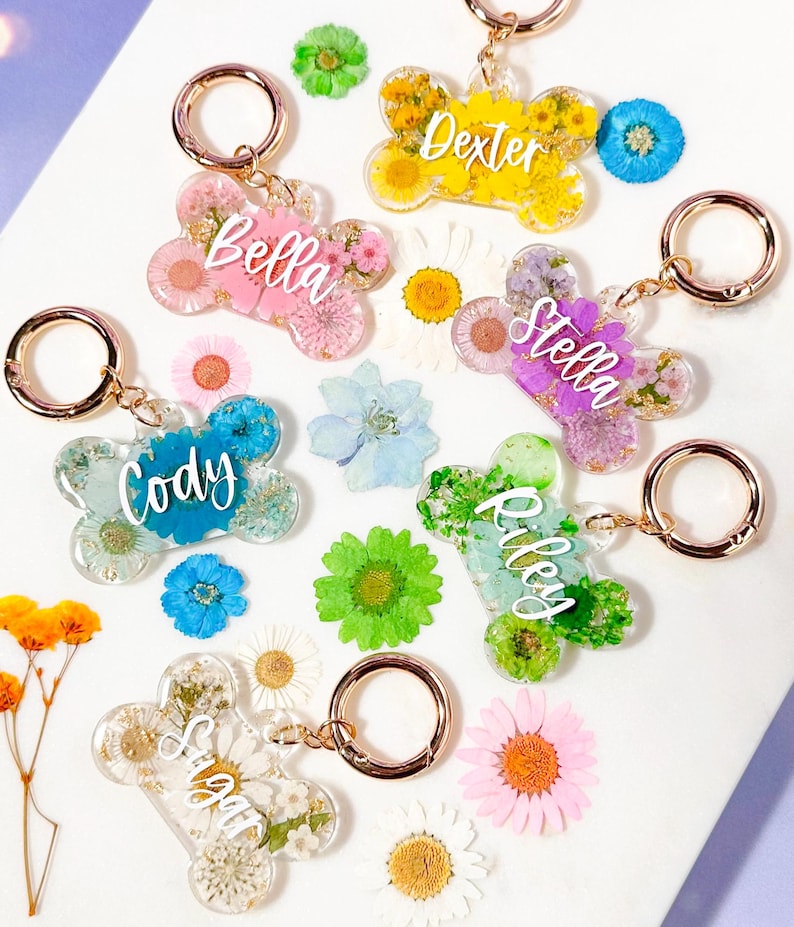 Personalisierte Blumen Hundeknochen ID Tag: Echte gepresste Blumen Bild 1