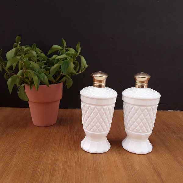 Vintage salt and pepper shakers - milk glass - table top - dinner table - entertaining - white - diamond pattern