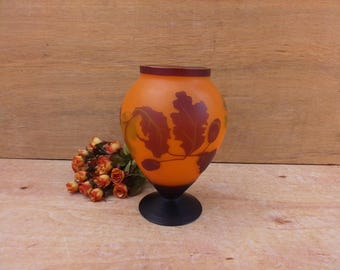 Vintage cameo art glass vase - fall decor - autumnal - footed vase - acorn - raised relief - oak leaves - art nouveau - Teleflora - Galle