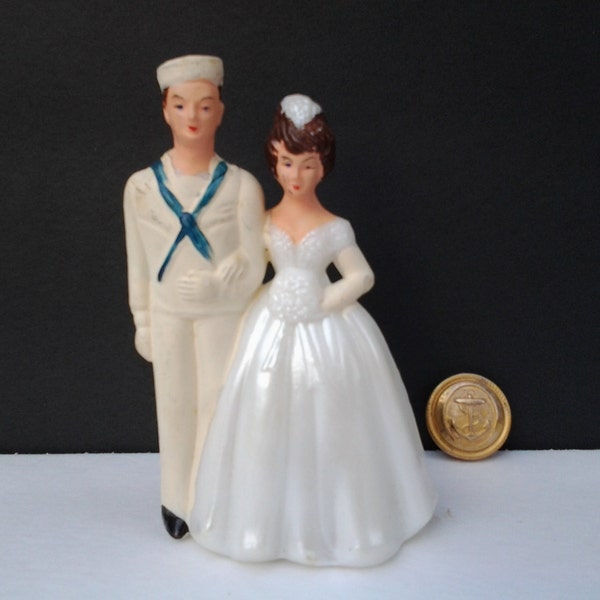 Vintage Navy wedding cake topper - sailor and bride - military wedding cake topper