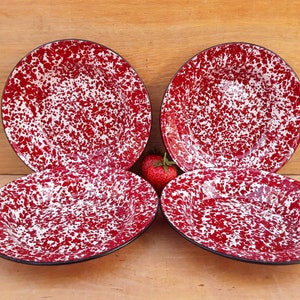 Vintage enamelware soup bowls - graniteware - splatterware - red and white - camping bowls - outdoor dining - spatterware - set of 4 bowls