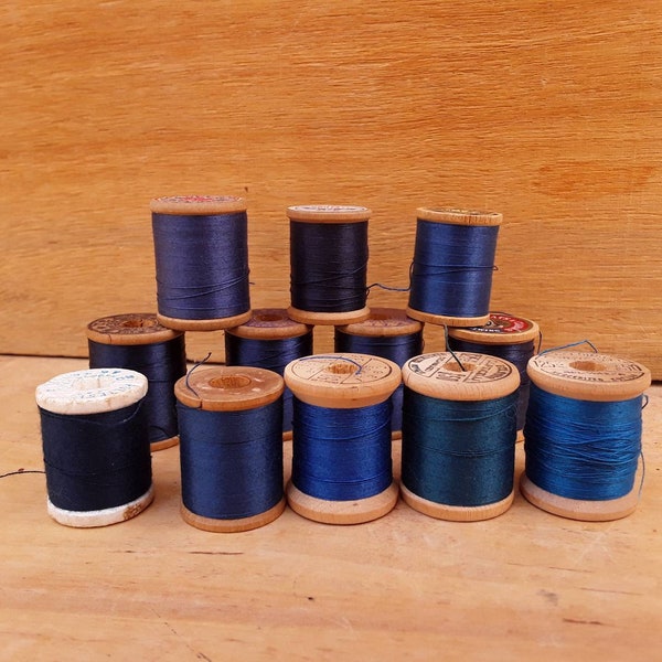 Vintage spools of thread - primitive decor - wood spools - sewing notions - blue collection - lot - thread spools - 12 per set