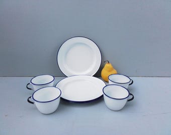 Vintage Ker Sweden enamelware dishes - 8-piece set - outdoor dining - graniteware - 18 cm plates - 7 cm cups - 4 of each