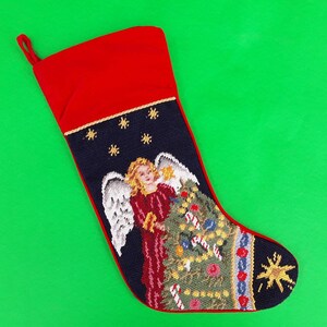 Calcetín navideño vintage bordado - ángel - decoración navideña - religioso - alas - petit point - árbol - sagrado - ángel rubio - detalles dorados