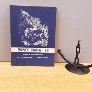 Vintage Navy training course book - Equipment Operator 1 & C - US Navy - 1971 - military collectible - memorabilia - militaria - retirement