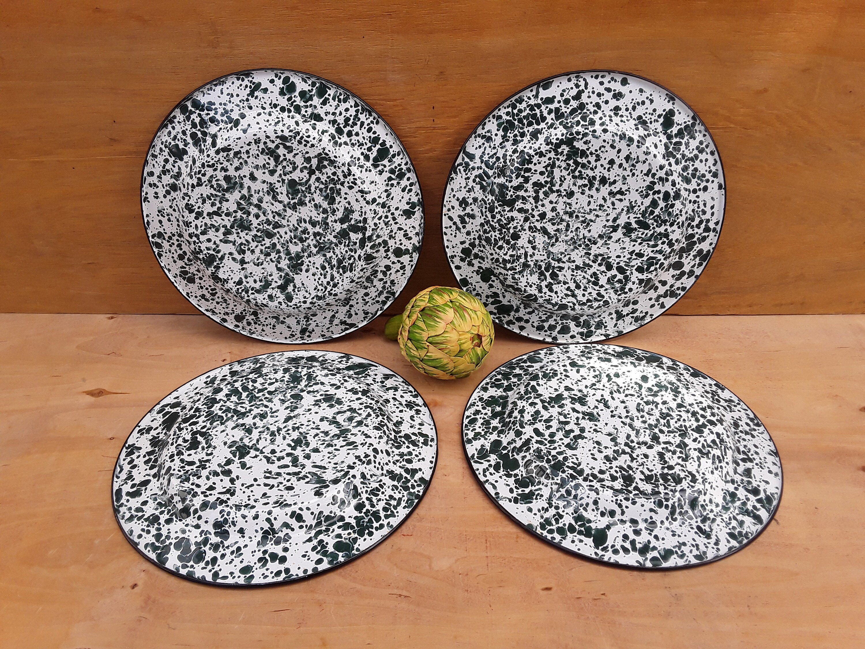 Splatter Plates Vintage Green Splatter Ware Plates - Graniteware - Enamelware - Camping ...