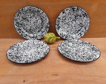 Vintage green splatter ware plates - graniteware - enamelware - camping dishes - outdoor dining - set of 4 - dinner plates - spatterware