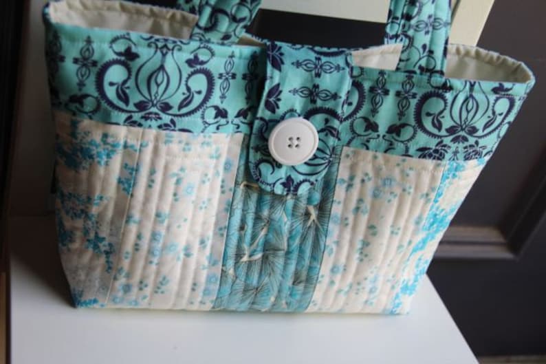 Striped Fat Quarter Tote Bag PDF Sewing Pattern image 2