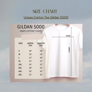 Puede incluir: Una camiseta blanca Gildan 5000 de algod&oacute;n grueso con una tabla de tallas. La tabla muestra medidas para las tallas S a 5XL, con anchos de 45,7 cm a 81,3 cm y largos de 71,1 cm a 88,9 cm.