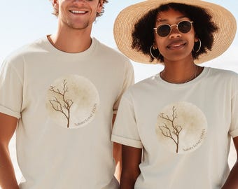 Personalisiertes Unisex Shirt aus Bio-Baumwolle / "Nature Lover" Shirt mit Namen / Eco Fashion mit Baum-Motiv / Geschen für sie und ihn