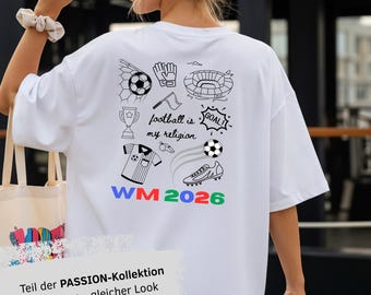 Doodle T-Shirt "WM 2026" | Fussball Weltmeisterschaft Fan Shirt, neutral | ohne Länderkennung | Partner & Gruppen Shirt | Fan Geschenk