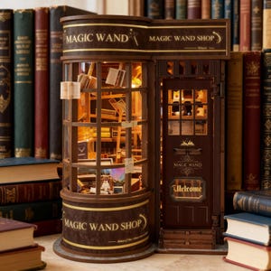 Beleuchteter Zauberstab Shop Miniature Book Nook Kit | Zauberhafte Buchstütze DIY mit LED Beleuchtung für das Puppenhaus