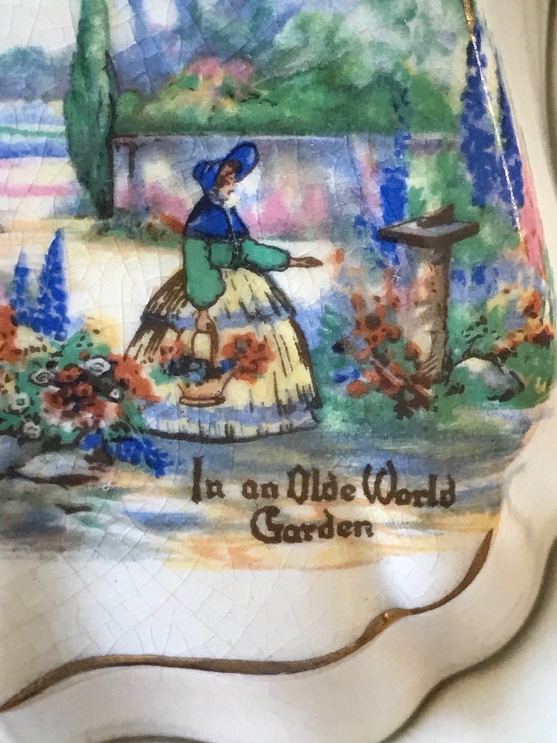 Lancaster and Sandland English ware cheesebutter dish In an Olde World Garden pattern