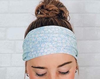 Soft No Slip Wide Comfort Headband Hairband Pale Blue Daisy Print