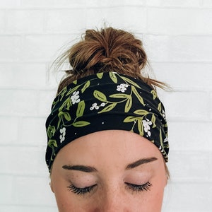 No Slip Super Soft Sweat Headband Black Floral Print