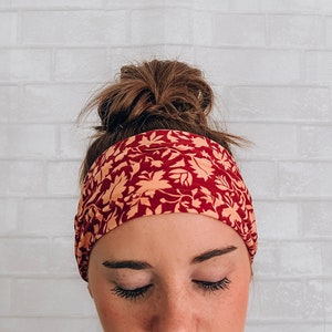 Soft No Slip Comfort Headband Red Leaf Print