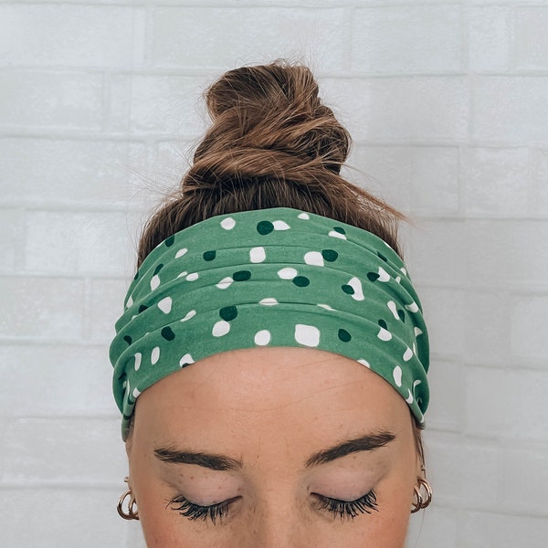 Soft No Slip Wide Comfort Headband Hairband Green Polka Dot Print