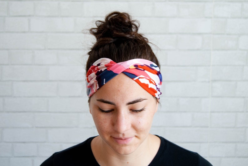 Soft No Slip Wide Comfort Headband Hairband Pink Abstract Pattern image 2