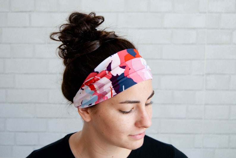 Soft No Slip Wide Comfort Headband Hairband Pink Abstract Pattern image 3