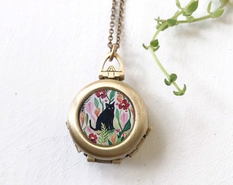 Black Cat Locket, Unique Cat Jewelry, Black Kitty Gift, Animal Locket