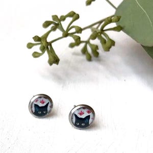 Schwarze Katze Ohrstecker, Katze Ohrstecker, Kitty Beiträge, Katze Beiträge, schwarze Katze Ohrringe, Katzenliebhaber, Geschenk für Katzenliebhaber