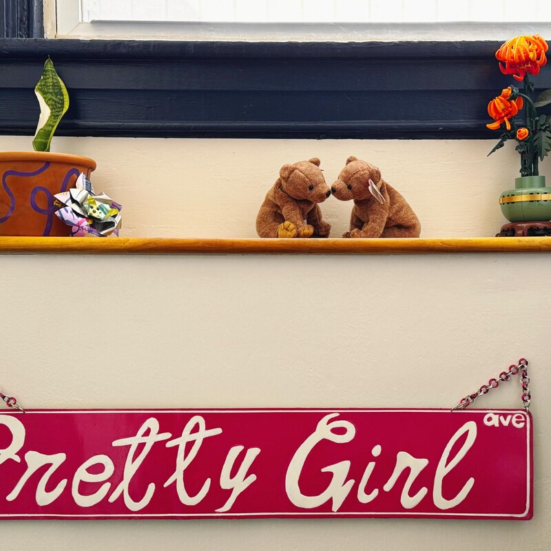 Pretty Girl Ave Sign - Etsy