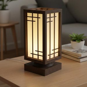 Kumiko-Lampe, braun matt – USB-A-LED-Leuchte im japanischen Klassiker-Stil – Handgefertigt