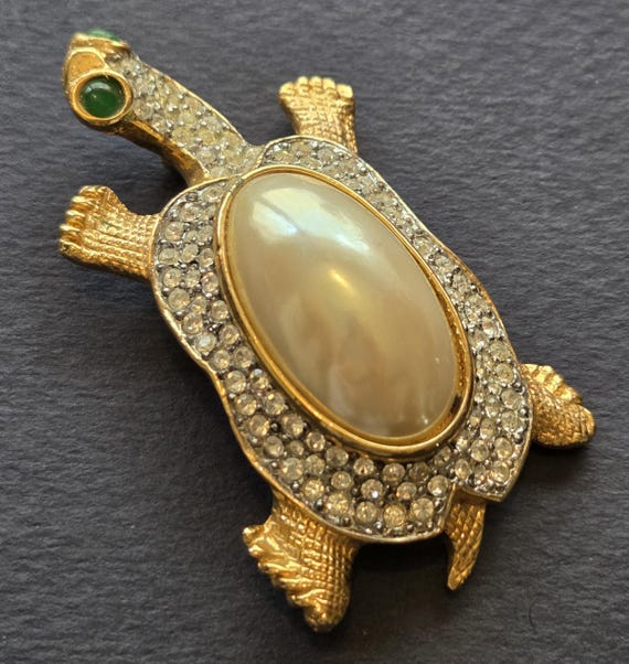 Kenneth J Lane rhinestone turtle brooch - image 7