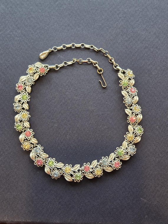 Lisner pastel floral necklace