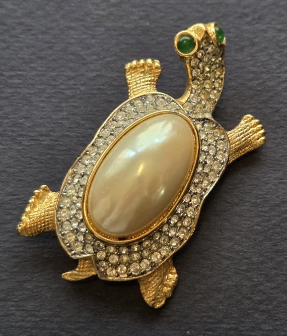 Kenneth J Lane rhinestone turtle brooch - image 5