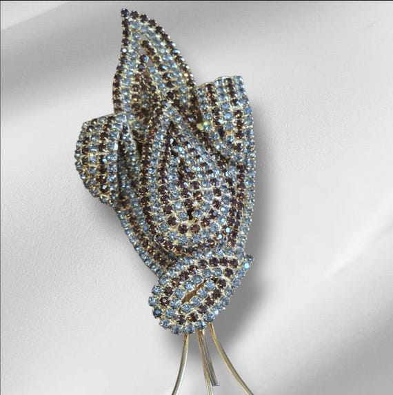 ③VENDOME ブローチ Vendome Topaz Rhinestone Flower Brooch. Signed Designer Jewelry