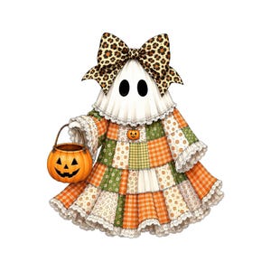 Puede incluir: Una figura de fantasma con un lazo grande de estampado de leopardo y un vestido de retazos con patrones florales y de cuadros en naranja, verde y blanco con encaje. El fantasma sostiene un cubo de calabaza de plástico y lleva un dije de calabaza.