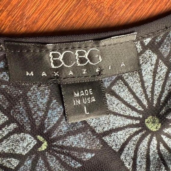 BCBG MAXAZRIA Blue Patterned Tank - image 3